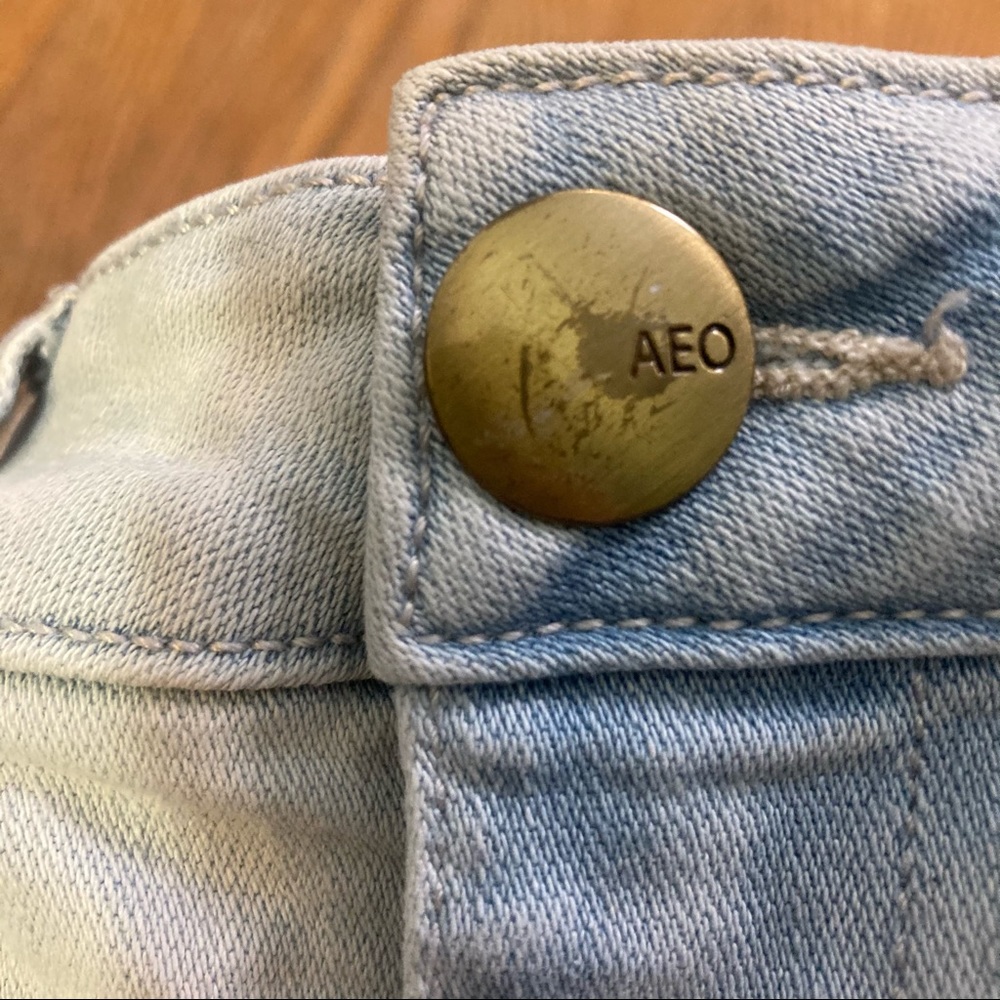 American Eagle Distressed Jeggings - Picture 9 of 9